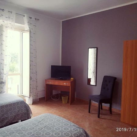 Santa E Maria Affittacamere ラメーツィア・テルメ 部屋 写真