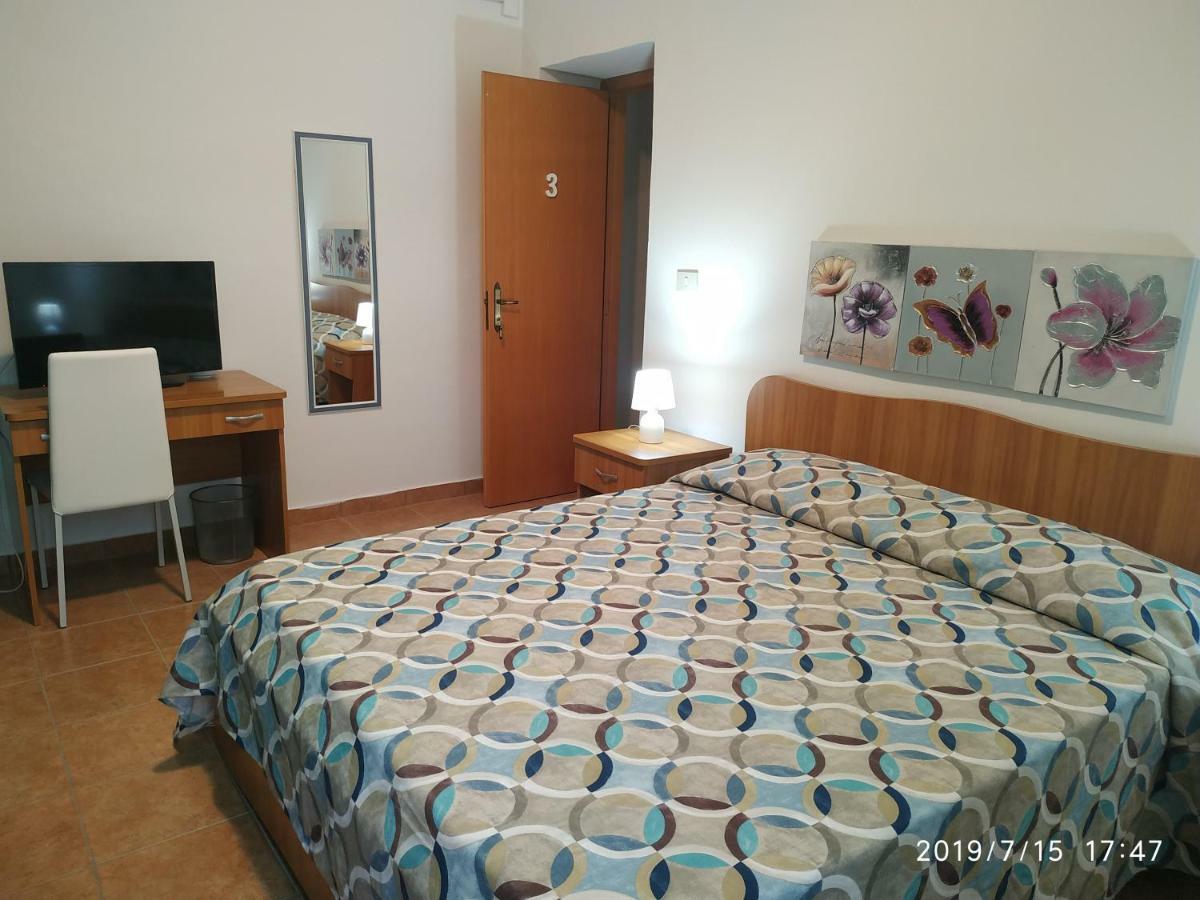 Santa E Maria Affittacamere ラメーツィア・テルメ 部屋 写真